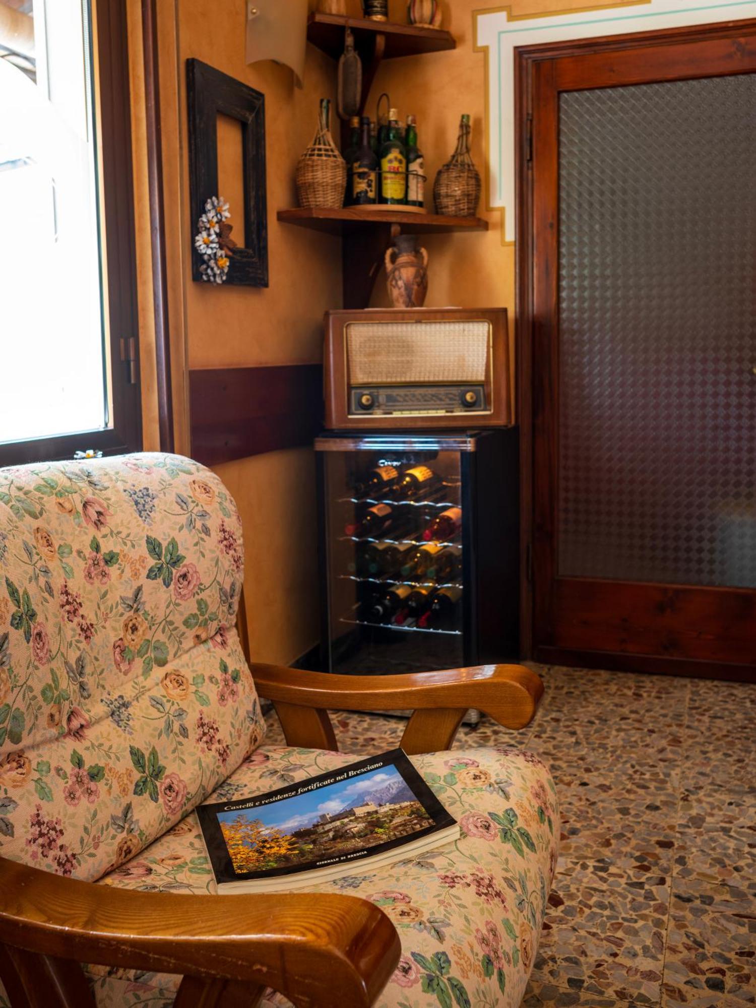 B&B La Vittoria Кроне Экстерьер фото